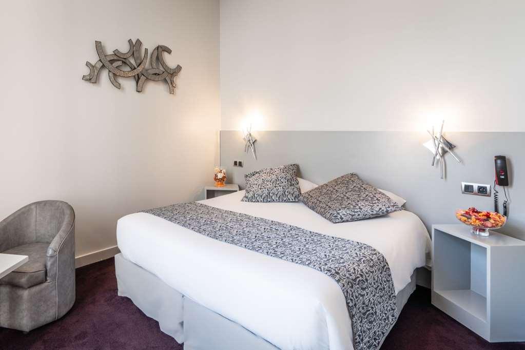 Hotel Des Ducs Alençon Szoba fotó