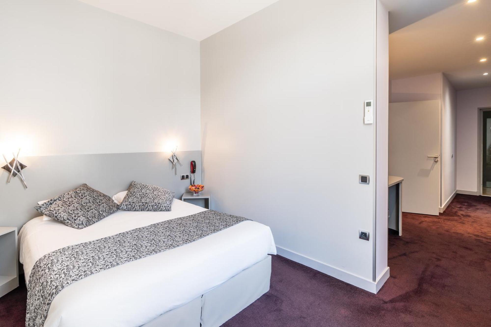 Hotel Des Ducs Alençon Kültér fotó