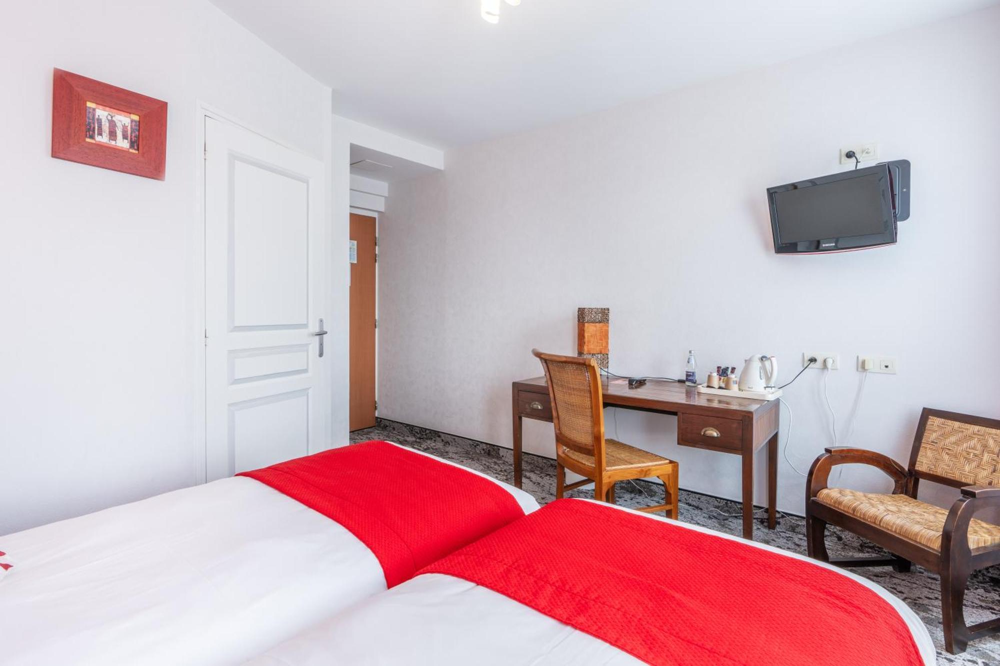 Hotel Des Ducs Alençon Kültér fotó