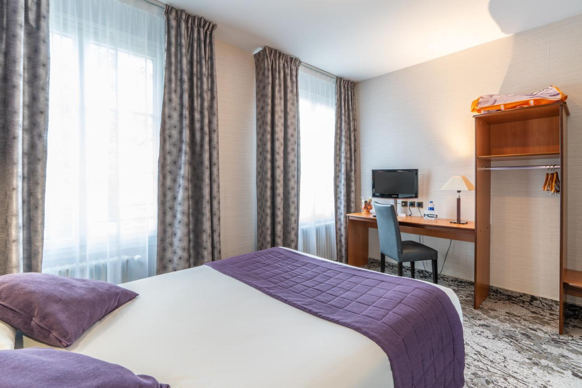 Hotel Des Ducs Alençon Kültér fotó